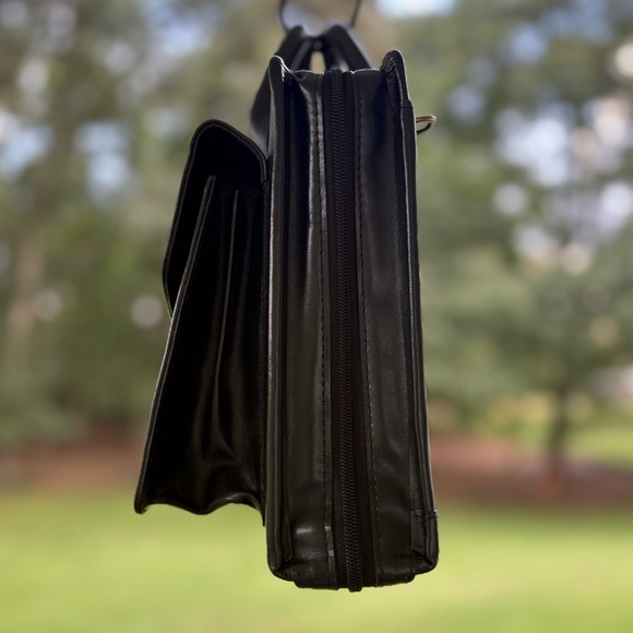 Franklin Covey Black Leather Planner / Organizer Bag - Picture 4 of 15